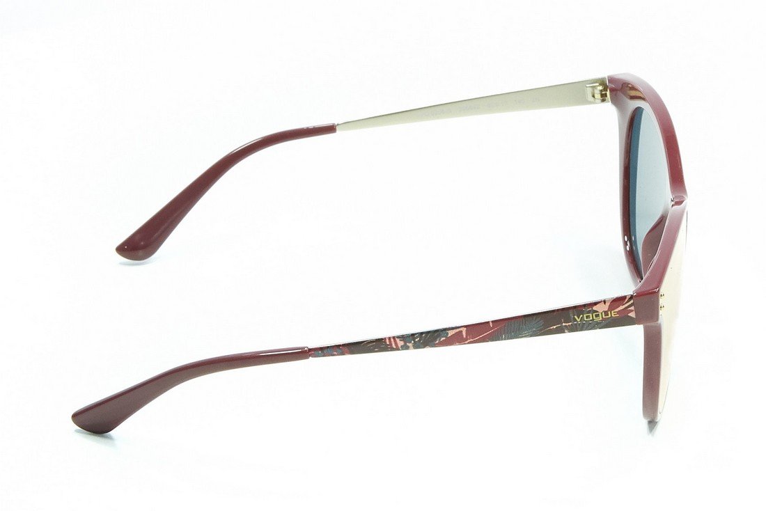 Солнцезащитные очки  Vogue 0VO5205S-25664Z 62 (+) - 3